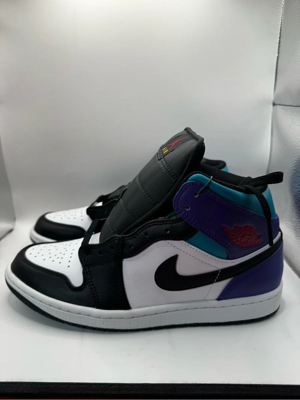 Air Jordan 1 Mid Bright Concord Aqua Purple Black DQ8426-154 Brand New Deadstock